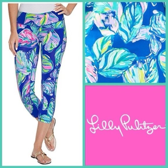 Lilly Pulitzer Pants - Lilly Pulitzer Luxletic Weekender Cropped Leggings. Size Medium. Casa Del Sol